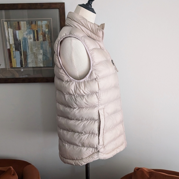 32 Degrees Heat® Lightweight Beige Puffer Vest Size Small - Picture 2 of 9